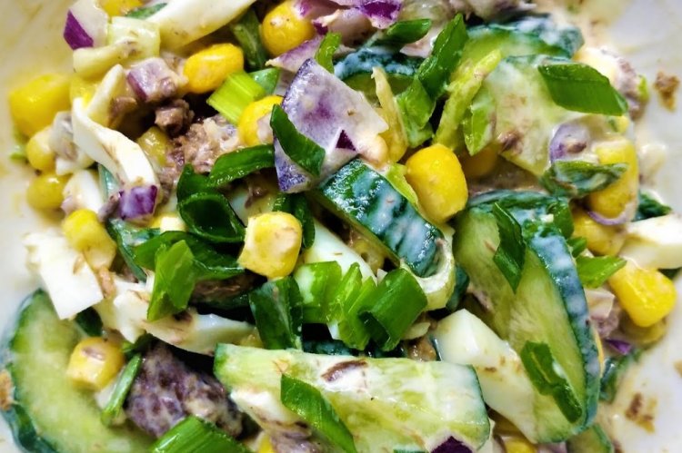 ПП салаты с тунцом: 15 лучших рецептов на каждый день